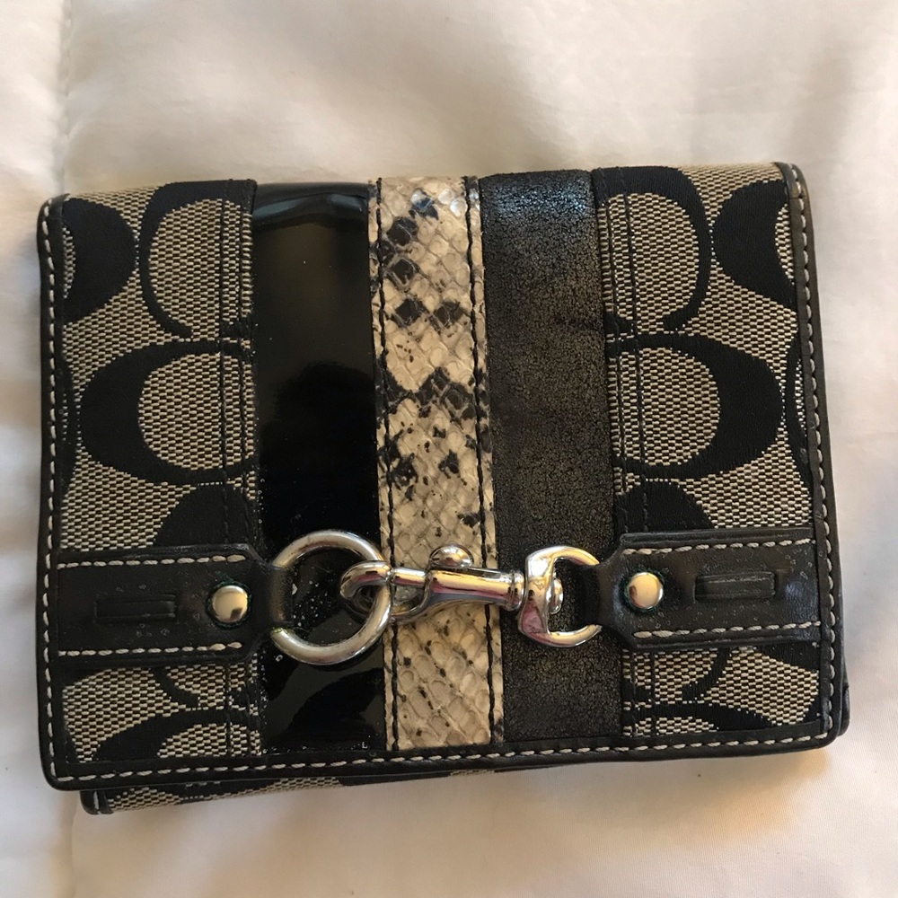 Coach wallet
